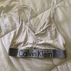 Calvin Klein Bralette Front Keyhole Strappy Back